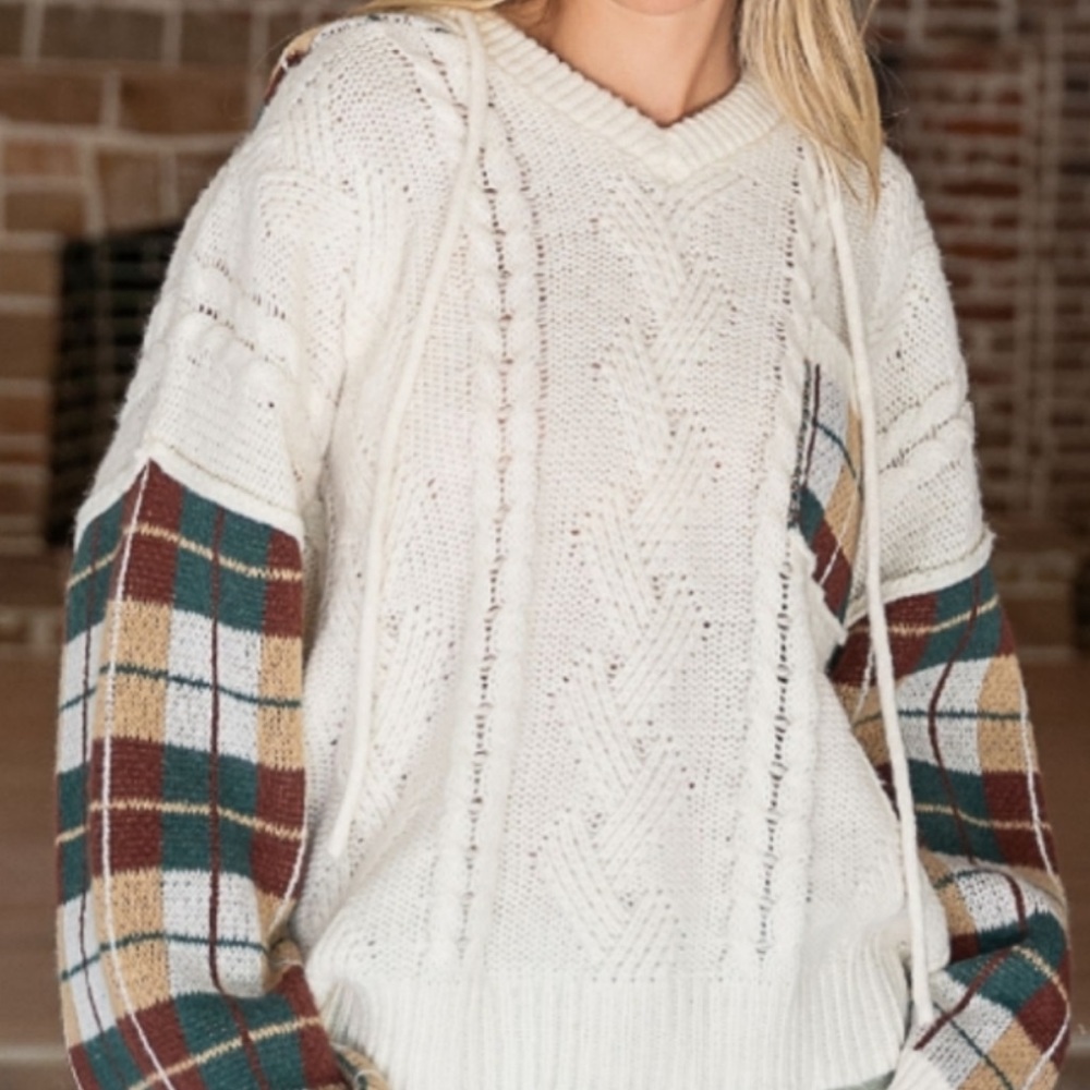 BPS13🤍🤎POL perspective in a boho cream v-neck sweater w/tan+brown check trim - Picture 4 of 11